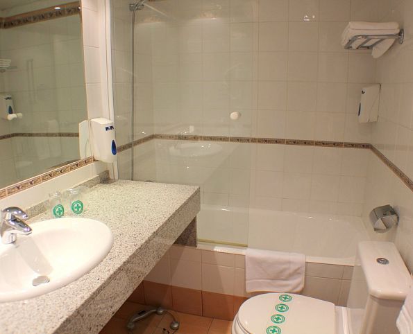 Double room with street view
