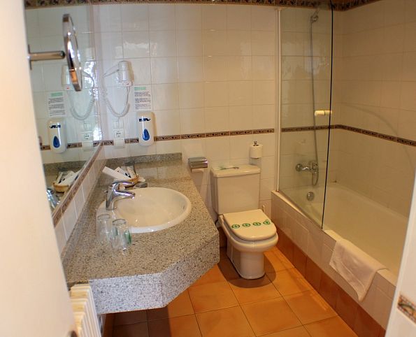 Double room with street view