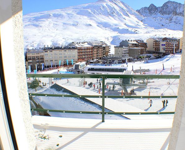 Double room with ski slope views